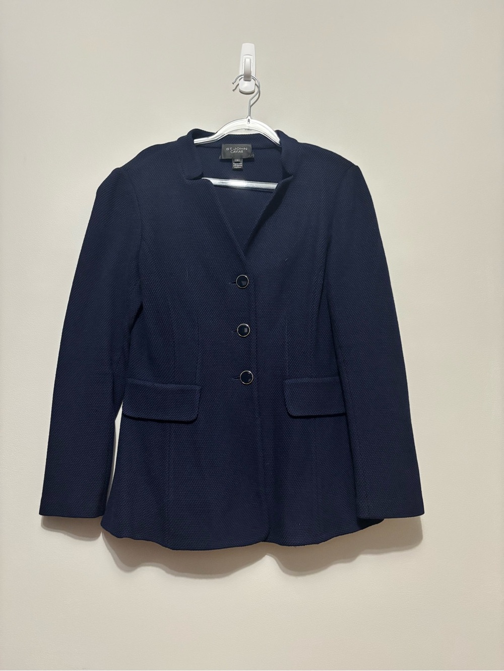 St. John Sz 10 Caviar Navy Pique Knit Short Jacket Blazer - Picture 2 of 5